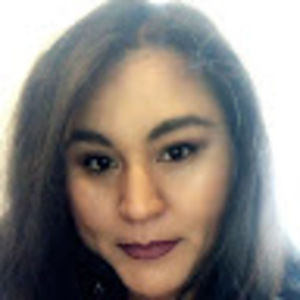 Meet your Posher, Ivette